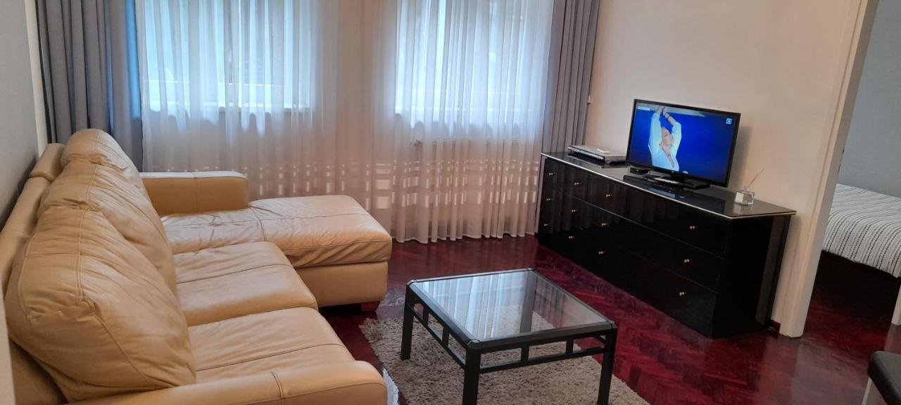 Apartment Dok *