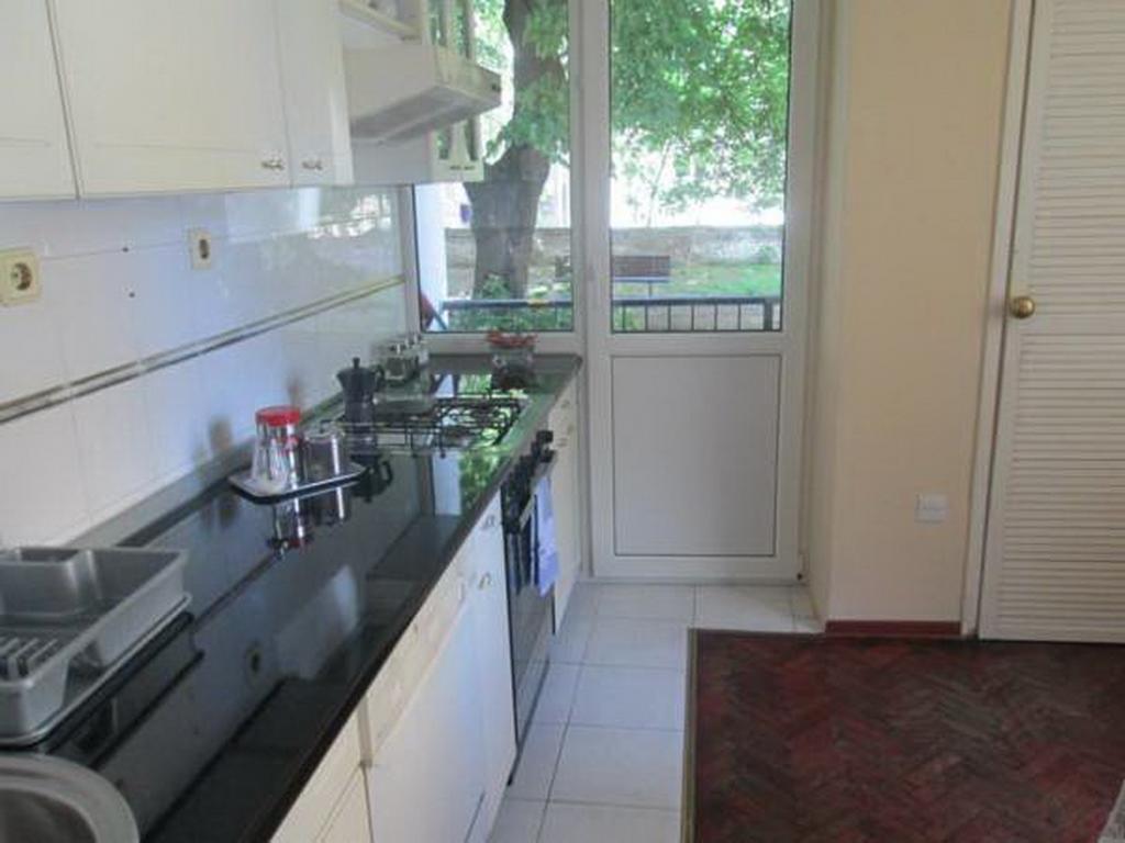 Dok Apartment *
